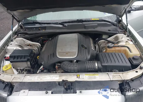 2007 Chrysler 300C z USA, uszkodzony, nr VIN 2C3LK63H17H681761